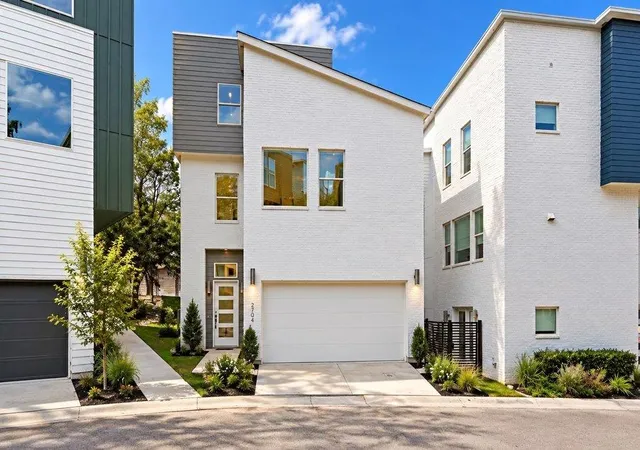 Townhouse for sale at 2704 Estonia Path, Austin, TX 78741 | MLS# 7694473