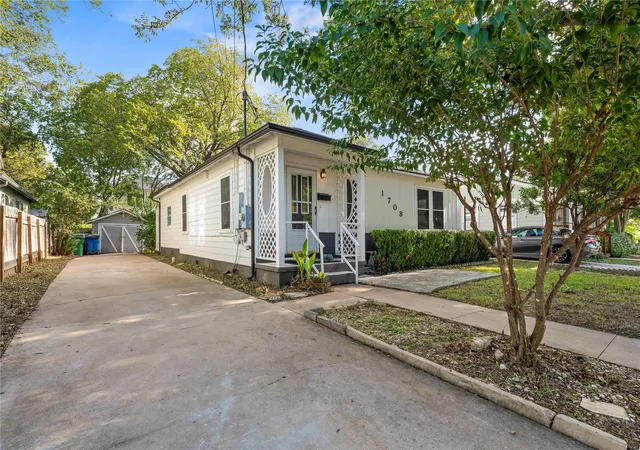 Photo 2 of Single family home for sale at 1708 Payne Ave, Austin, TX 78757 | MLS# 1962608 | Listing updated on 2026-10-24