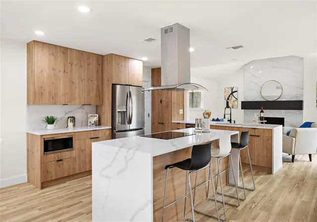 Photo 3 of Single family home for sale at 2927 Norwood Hl St, Austin, TX 78723 | MLS# 1731997 | Listing updated on 2026-10-24