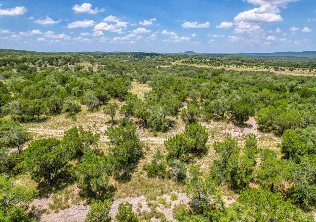 Photo 3 of House for sale at 6724 Singleton Bnd, Marble Falls, TX 78654 | MLS# 7881929 | Listing updated on 2026-10-16