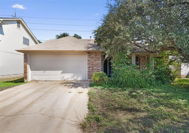 Photo 1 of Single family home for sale at 6700 Luckenbach Ln, Austin, TX 78729 | MLS# 5630267 | Listing updated on 2026-10-29