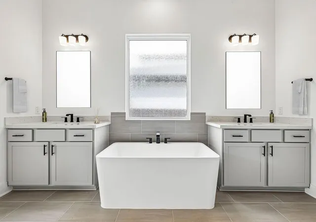 Photo 3 of Single family home for sale at 9512 Wiggy Way, Austin, TX 78744 | MLS# 2597788 | Listing updated on 2026-10-17