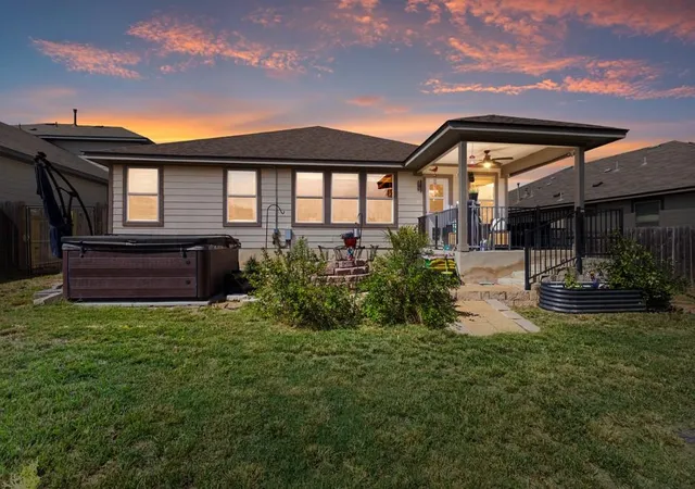Photo 2 of Single family home for sale at 109 Sage Meadows Dr, San Marcos, TX 78666 | MLS# 5579269 | Listing updated on 2026-10-25