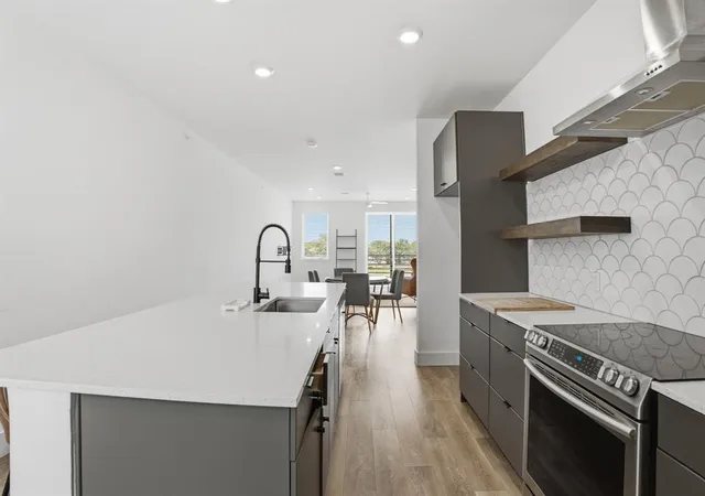 Photo 3 of Single family home for sale at 2709 5th Street E #1306, Austin, TX 78702 | MLS# 5451664 | Listing updated on 2026-10-17