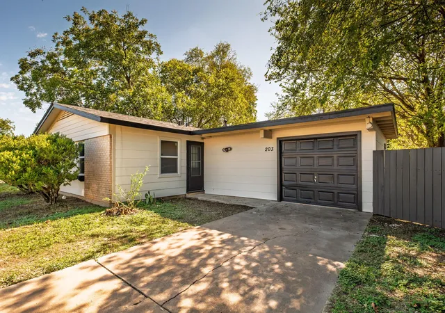 Photo 1 of Single family home for sale at 203 Cooper Dr, Austin, TX 78753 | MLS# 2810218 | Listing updated on 2026-10-20