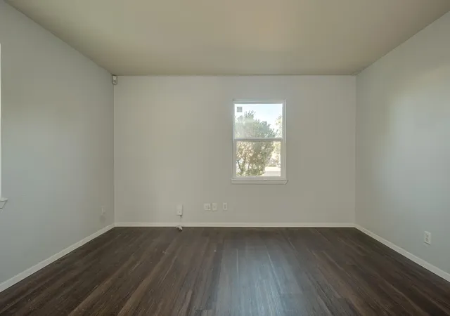 Photo 4 of Single family home for sale at 203 Cooper Dr, Austin, TX 78753 | MLS# 2810218 | Listing updated on 2026-10-20