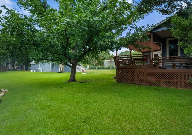 Photo 4 of Single family home for sale at 2703 De Soto Dr, Austin, TX 78733 | MLS# 6872297 | Listing updated on 2026-10-24