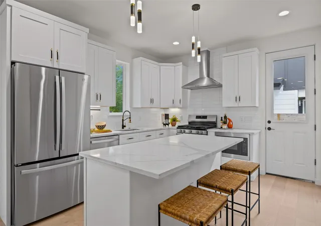 Photo 3 of Single family home for sale at 5305 Ledesma Rd #1, Austin, TX 78721 | MLS# 8511606 | Listing updated on 2026-10-26