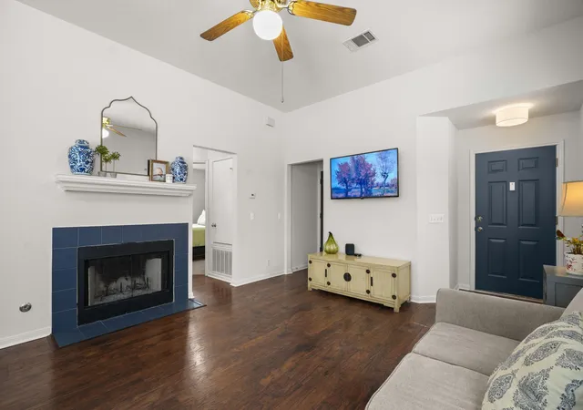 Photo 2 of Single family home for sale at 21318 Byerly Turk Dr, Pflugerville, TX 78660 | MLS# 1739917 | Listing updated on 2026-10-27