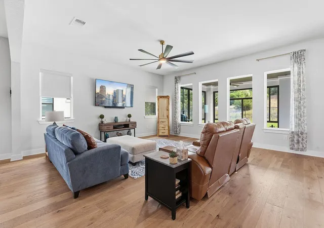 Photo 3 of Single family home for sale at 119 Cedro Blanco Cv, Liberty Hill, TX 78642 | MLS# 3230228 | Listing updated on 2026-10-24