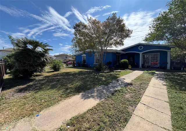 Photo 1 of Single family home for sale at 6102 Birch Valley Dr, San Antonio, TX 78242 | MLS# 8007292 | Listing updated on 2026-10-20