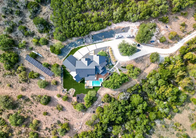 Photo 4 of Single family home for sale at 23801 Oscar Rd, Spicewood, TX 78669 | MLS# 3858457 | Listing updated on 2026-10-22