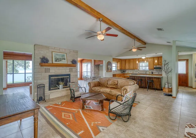 Photo 4 of Single family home for sale at 209 Senisa Dr, Buchanan Dam, TX 78609 | MLS# 5083142 | Listing updated on 2026-10-18