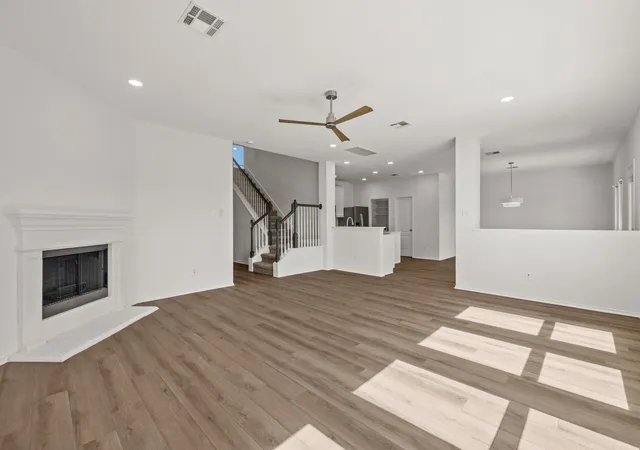 Photo 4 of Single family home for sale at 1084 Zeus Cir, Round Rock, TX 78665 | MLS# 9622424 | Listing updated on 2026-10-29