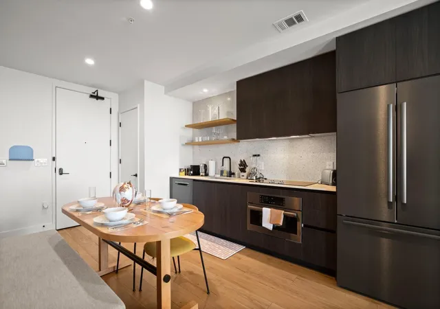 Photo 4 of Condo for sale at 48 East Ave #2707, Austin, TX 78701 | MLS# 4067730 | Listing updated on 2026-10-19