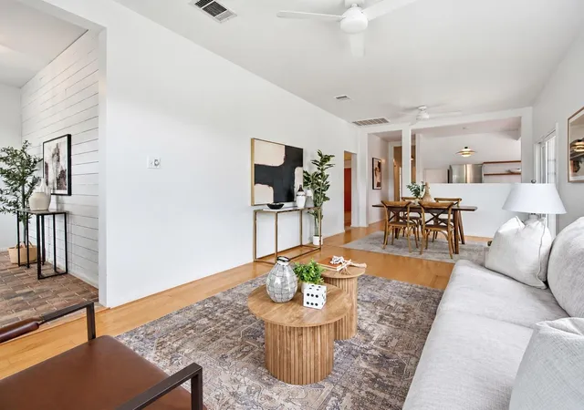 Photo 3 of Single family home for sale at 1880 Spring Valley Dr, Dripping Springs, TX 78620 | MLS# 6883953 | Listing updated on 2026-10-29
