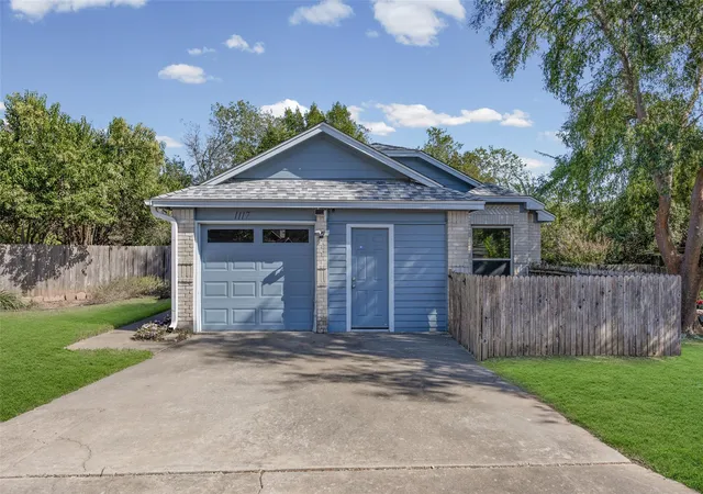 Single family home for sale at 1117 Gatehouse Dr, Austin, TX 78753 | MLS# 6822671