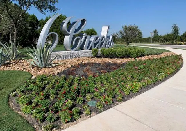 Photo 3 of Single family home for sale at 342 Tinctoria Crk Dr, Kyle, TX 78640 | MLS# 8919566 | Listing updated on 2026-10-20