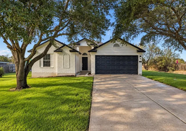 Photo 1 of Single family home for sale at 223 Martin Xing Dr, Cedar Creek, TX 78612 | MLS# 9606413 | Listing updated on 2026-10-29