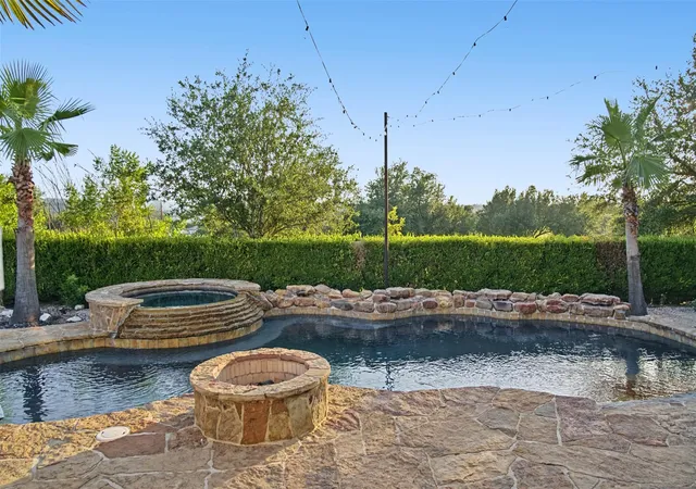 Photo 2 of Single family home for sale at 4100 Sugarloaf Dr, Austin, TX 78738 | MLS# 4598436 | Listing updated on 2026-10-27