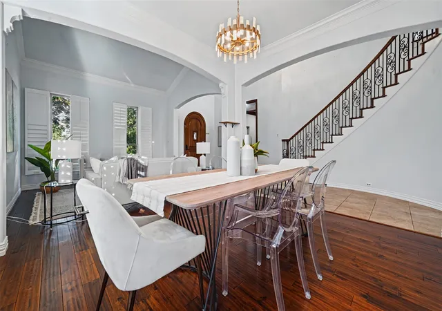 Photo 3 of Single family home for sale at 4100 Sugarloaf Dr, Austin, TX 78738 | MLS# 4598436 | Listing updated on 2026-10-27