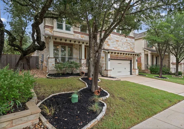Photo 2 of Single family home for sale at 11028 Cherisse Dr, Austin, TX 78739 | MLS# 6061094 | Listing updated on 2026-10-30