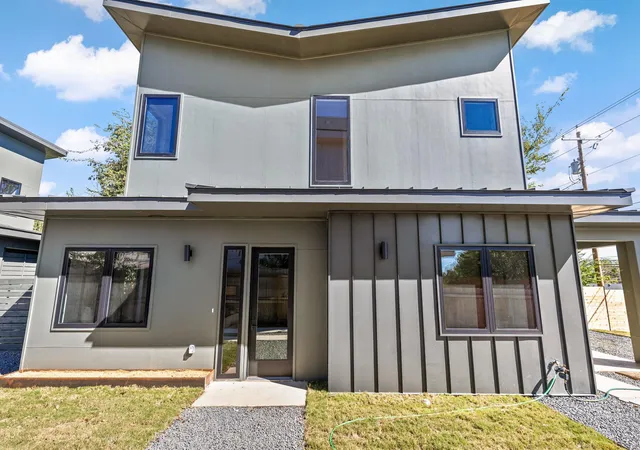 Photo 3 of Single family home for sale at 4412 S 1st Street #1, Austin, TX 78745 | MLS# 1129358 | Listing updated on 2026-10-28