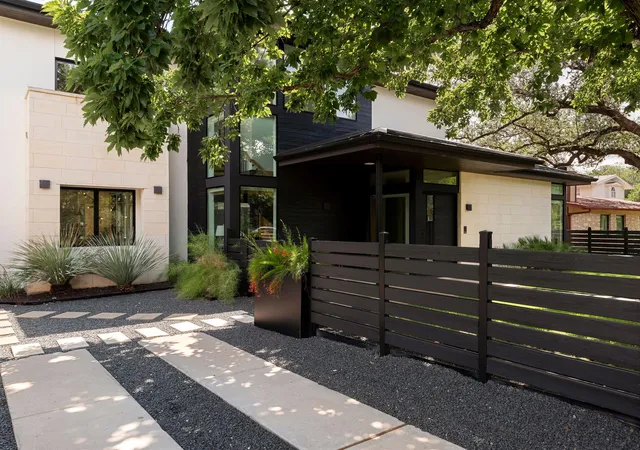 Photo 2 of Single family home for sale at 3704 Bonnie Rd, Austin, TX 78703 | MLS# 3296613 | Listing updated on 2026-10-28