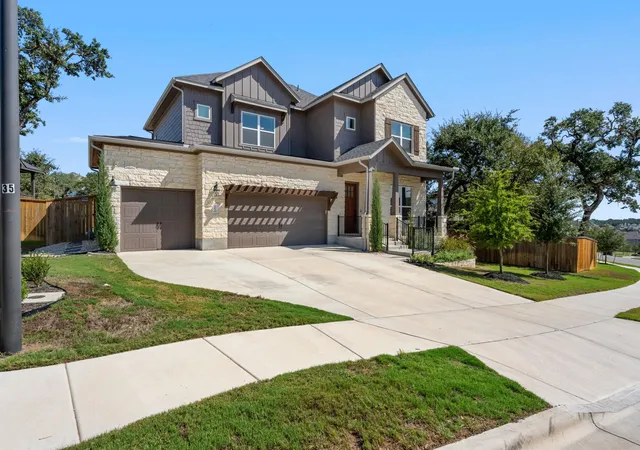 Photo 3 of Single family home for sale at 202 Blue Jasmine Trl, Georgetown, TX 78628 | MLS# 5057596 | Listing updated on 2026-10-21