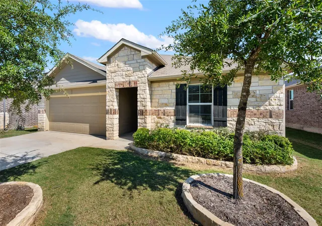 Photo 1 of Single family home for sale at 123 Callado Cir, San Marcos, TX 78666 | MLS# 5545491 | Listing updated on 2026-10-26