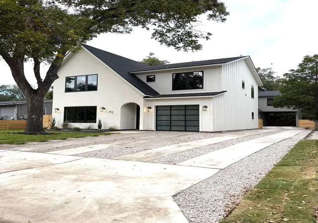 Photo 1 of Single family home for sale at 3112 Prado St #1, Austin, TX 78702 | MLS# 2104671 | Listing updated on 2026-10-28