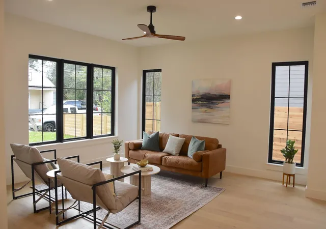 Photo 4 of Single family home for sale at 3112 Prado St #1, Austin, TX 78702 | MLS# 2104671 | Listing updated on 2026-10-28