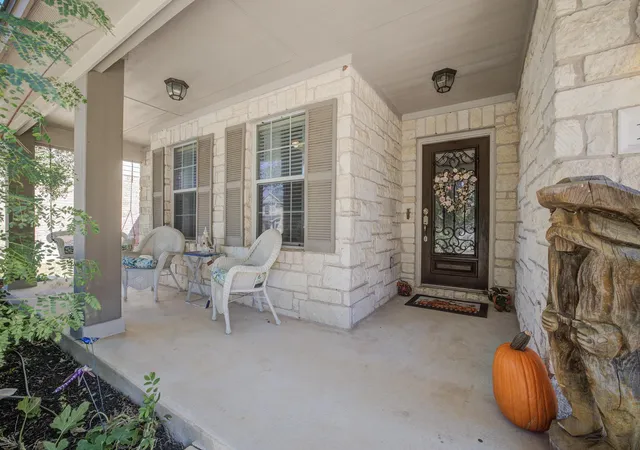 Photo 3 of Single family home for sale at 1302 Silverado Trl, Cedar Park, TX 78613 | MLS# 3461887 | Listing updated on 2026-10-25