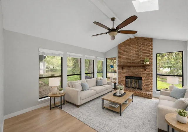 Photo 3 of Single family home for sale at 902 Emerald Wood Dr, Austin, TX 78745 | MLS# 4211338 | Listing updated on 2026-10-29