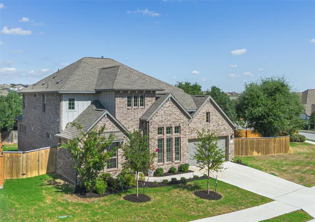 Photo 4 of Single family home for sale at 129 Shady Spring Trl, Georgetown, TX 78628 | MLS# 8448096 | Listing updated on 2026-10-21