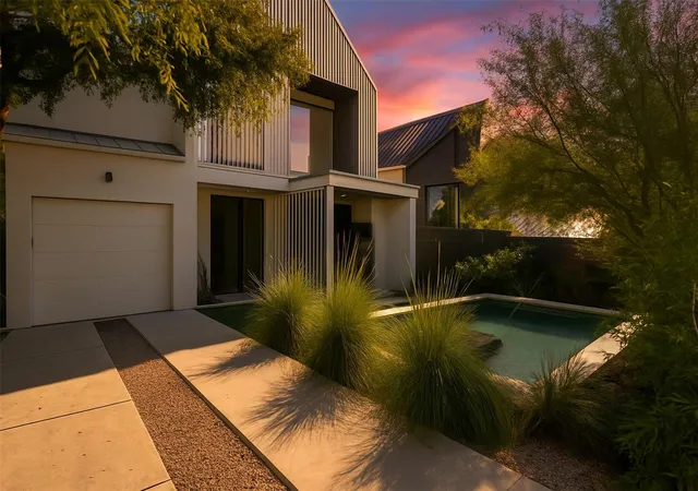 Single family home for sale at 704 W Elizabeth St #1 & 2, Austin, TX 78704 | MLS# 1687164