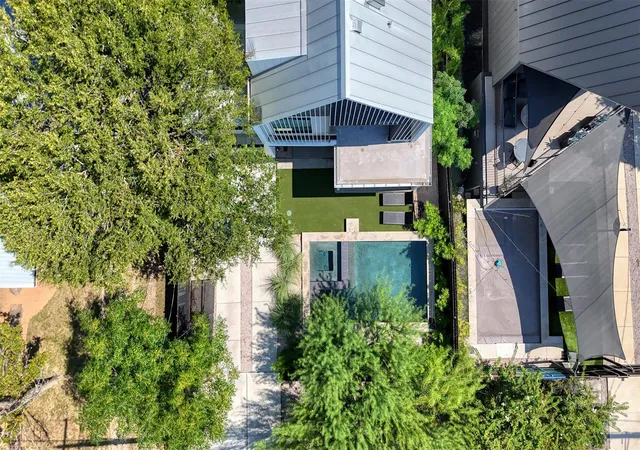 Photo 2 of Single family home for sale at 704 W Elizabeth St #1 & 2, Austin, TX 78704 | MLS# 1687164 | Listing updated on 2026-10-29