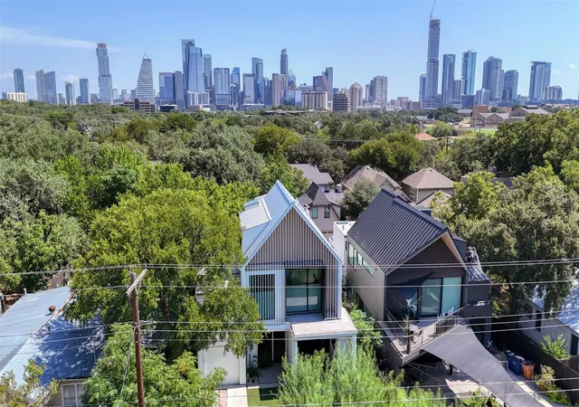 Photo 3 of Single family home for sale at 704 W Elizabeth St #1 & 2, Austin, TX 78704 | MLS# 1687164 | Listing updated on 2026-10-29