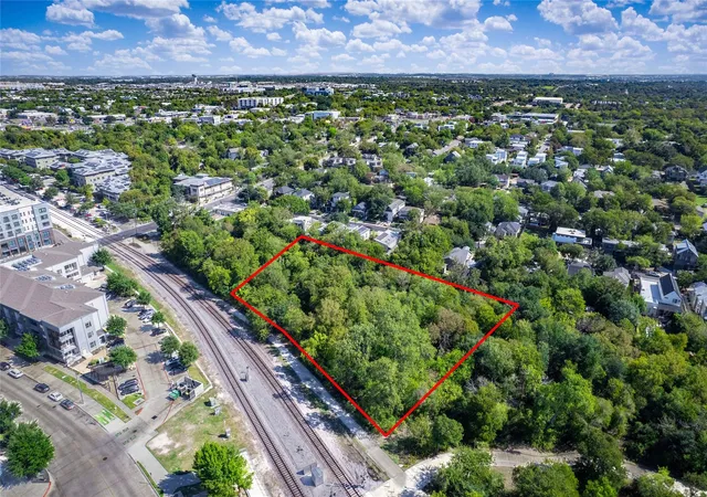 Photo 4 of Land for sale at 2907 E Martin Luther King Jr Blvd, Austin, TX 78702 | MLS# 3356903 | Listing updated on 2026-10-28