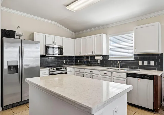 Single family home for sale at 611 Decker Dr, Hutto, TX 78634 | MLS# 7442126