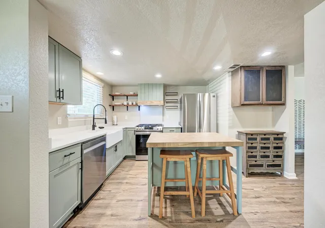 Photo 2 of Single family home for sale at 4708 Adelphi Ln, Austin, TX 78727 | MLS# 8717982 | Listing updated on 2026-10-28