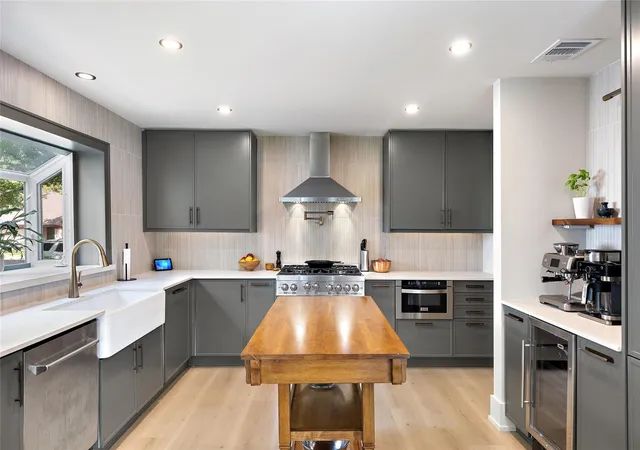 Photo 1 of Single family home for sale at 4503 Bridlewood Dr, Austin, TX 78727 | MLS# 2039557 | Listing updated on 2026-10-25
