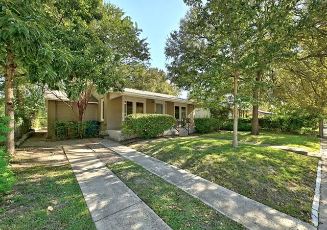 Photo 1 of Single family home for sale at 1216 Alegria Rd, Austin, TX 78757 | MLS# 8438152 | Listing updated on 2026-10-25