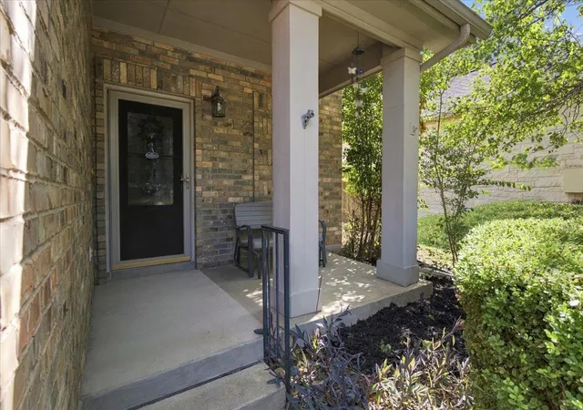 Photo 1 of Single family home for sale at 5116 Scottish Thistle Dr, Austin, TX 78739 | MLS# 9775082 | Listing updated on 2026-10-22
