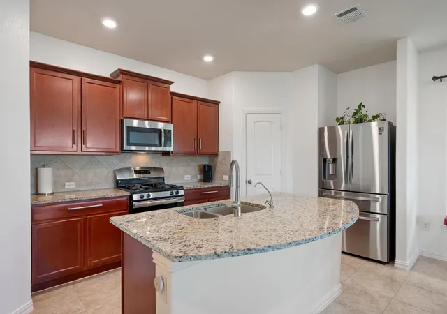 Photo 4 of Condo for sale at 1108 Oblique Dr #31, Pflugerville, TX 78660 | MLS# 1500381 | Listing updated on 2026-10-29
