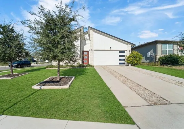 Photo 1 of Single family home for sale at 13700 Zuhause Dr, Pflugerville, TX 78660 | MLS# 1527512 | Listing updated on 2026-10-29