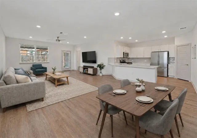 Photo 4 of Single family home for sale at 13700 Zuhause Dr, Pflugerville, TX 78660 | MLS# 1527512 | Listing updated on 2026-10-29