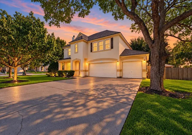 Photo 1 of Single family home for sale at 301 Leanne Dr, Georgetown, TX 78633 | MLS# 8948004 | Listing updated on 2026-10-25