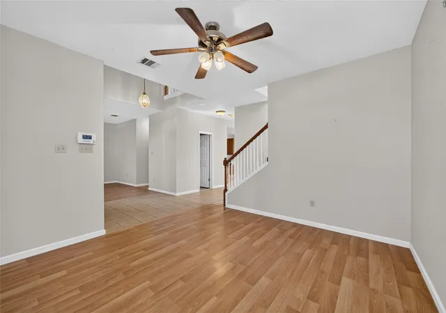 Photo 4 of Single family home for sale at 309 Steeplechase Dr, Georgetown, TX 78626 | MLS# 8434295 | Listing updated on 2026-10-27