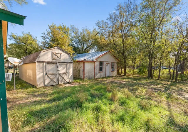 Photo 4 of Single family home for sale at 151 High Ridge Dr, Del Valle, TX 78617 | MLS# 9031650 | Listing updated on 2026-10-29
